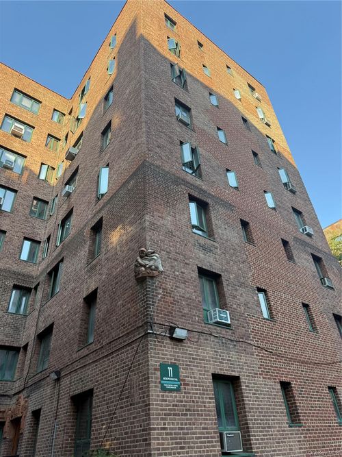 11 Metropolitan Oval, New York, NY, 10462 | Card Image