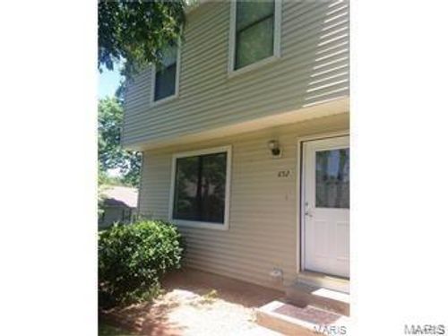 d-652 Summer Winds Ln, Saint Peters, MO, 63376-1115 | Card Image