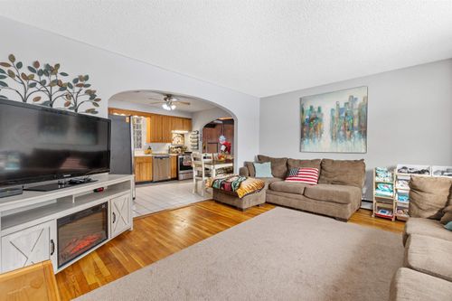 23 Countryside Ave, Berlin, NH, 03570-3503 | Card Image