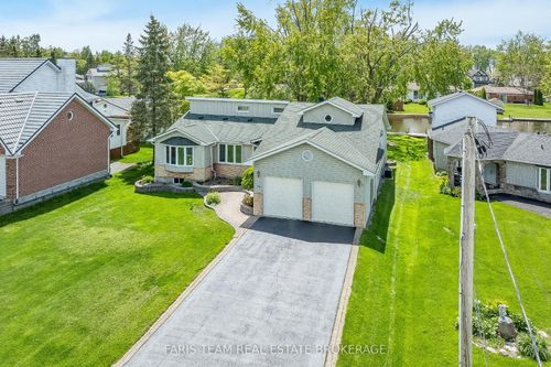 18 Turtle Path, Brechin, ON, L0K1B0 | Card Image