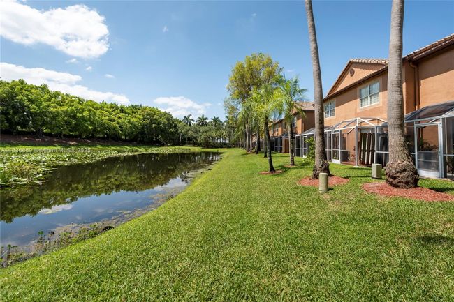 1606 Veracruz Ln, Townhouse with 2 bedrooms, 2 bathrooms and null parking in Weston FL | Image 25