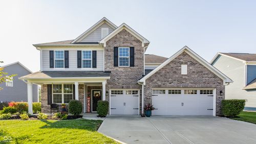 5609 Mahogany Dr, Noblesville, IN, 46062-1201 | Card Image