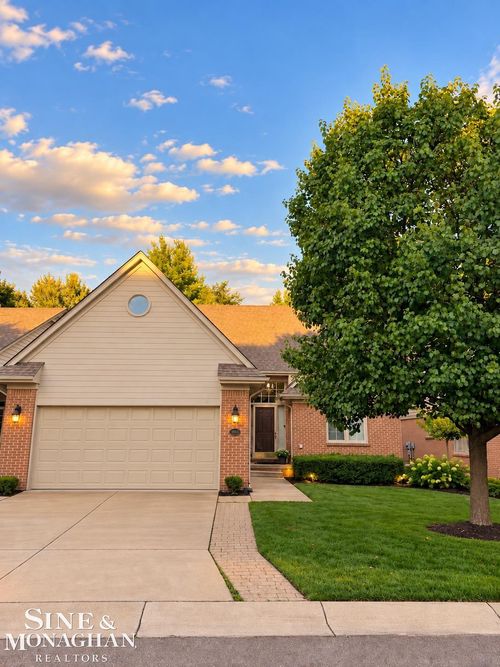 43550 Perignon Drive, Sterling Heights, MI, 48314 | Card Image