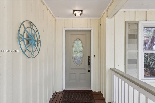 Front Entrance of the beach cottage home | Image 12