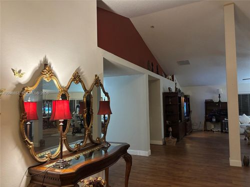 2267 Sw Haycraft Cir, Port St. Lucie, FL, 34953-2700 | Card Image