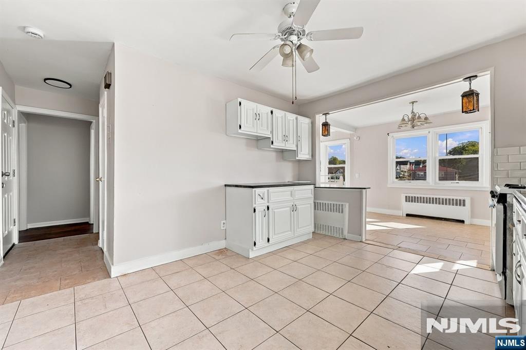 Residential Lease in Clifton 4