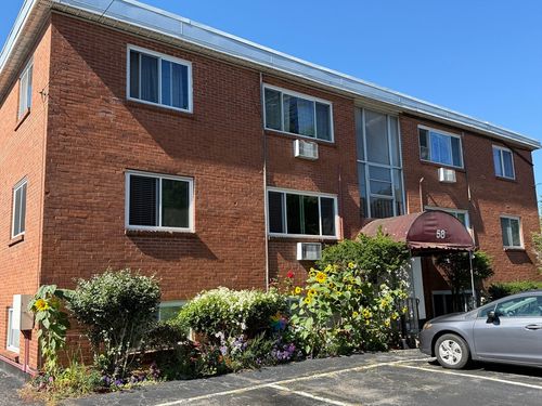 apt-15-58 Union St, Stoughton, MA, 02072-2607 | Card Image