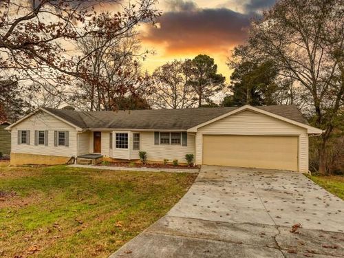 2289 Amberbrook Dr Sw, Conyers, GA, 30094-6103 | Card Image