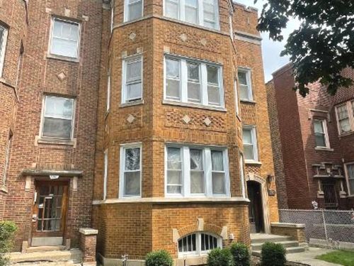 3-7743 S East End Avenue, Chicago, IL, 60649 | Card Image