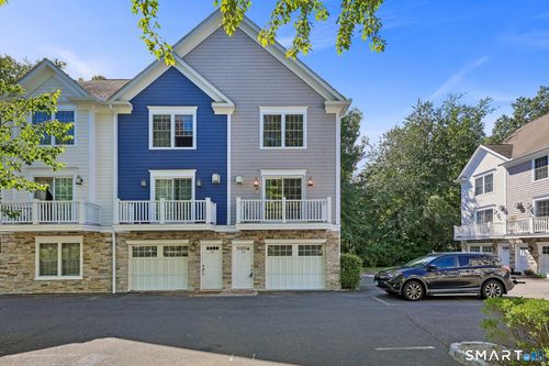 11-12 Willard Rd, Norwalk, CT, 06851-4480 | Card Image