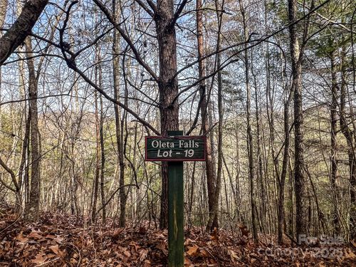 0000 Stepp Ridge Ct, Hendersonville, NC, 28792 | Card Image