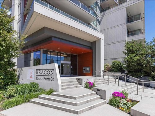 2405-1550 Fern St, North Vancouver, BC, V7J0A9 | Card Image