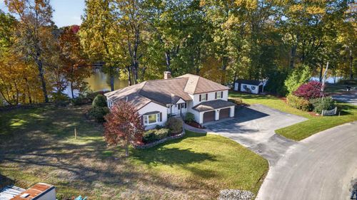 1 Atkinson Circle, Hudson, NH, 03051 | Card Image