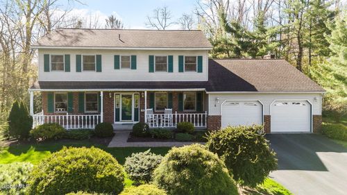 4 Ridge Lane, Clifton Park, NY, 12019 | Card Image