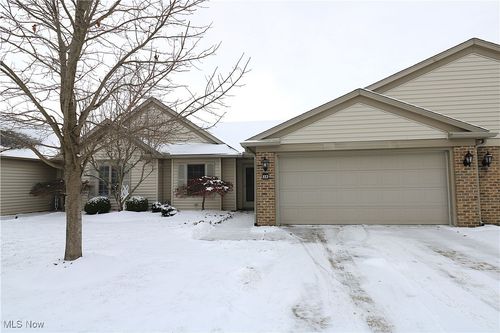 unit-b-3 Fox Run Cv, Norwalk, OH, 44857-2881 | Card Image