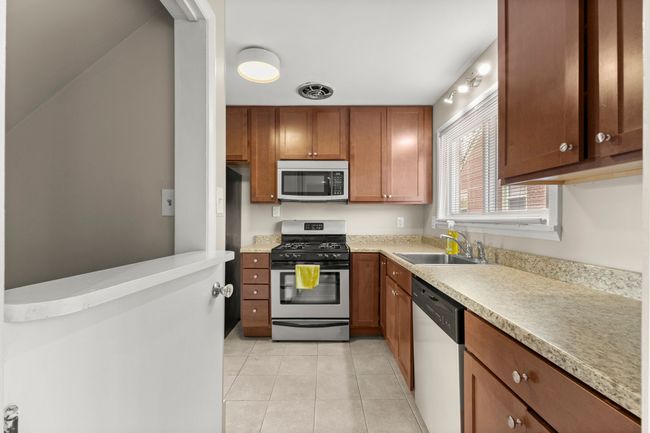 1300 Robindale Ave, House other with 3 bedrooms, 2 bathrooms and null parking in Dearborn MI | Image 16