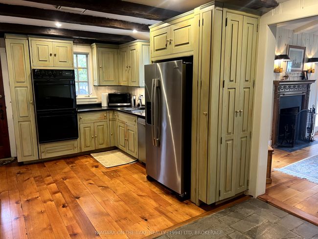 96 Johnson St, House other with 3 bedrooms, 3 bathrooms and 2 parking in Niagara on the Lake ON | Image 6