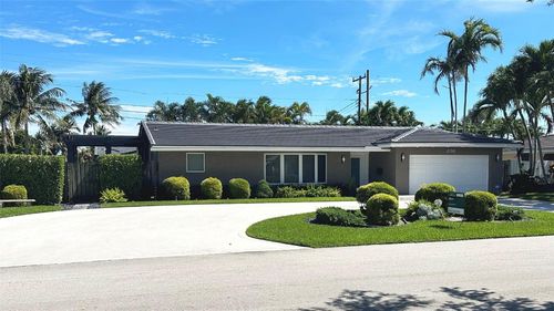 2750 Ne 45th St, Lighthouse Point, FL, 33064-7271 | Card Image