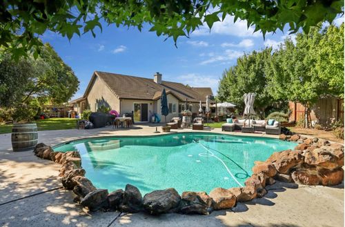 1841 Delia Ct, Manteca, CA, 95336-7024 | Card Image