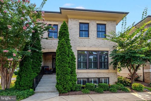 20405 Savin Hill Dr, ASHBURN, VA, 20147-2527 | Card Image