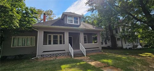 1101 W Broadway Blvd, Sedalia, MO, 65301-5466 | Card Image