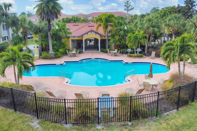 16-211 - 5700 Bentgrass Dr, Condo with 3 bedrooms, 3 bathrooms and null parking in SARASOTA FL | Image 33