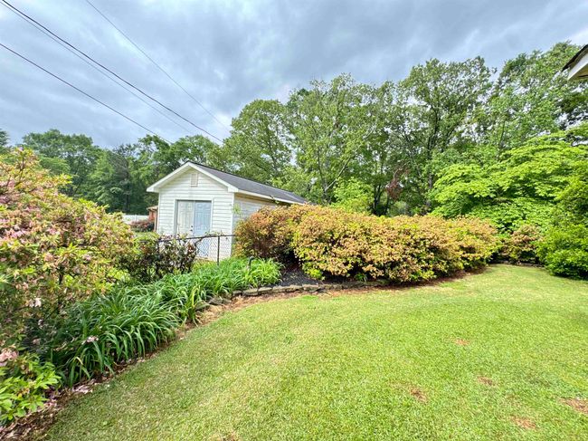 8627 Valley Falls Rd, House other with 3 bedrooms, 2 bathrooms and null parking in Boiling Springs SC | Image 32