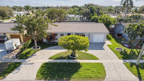 428 Se 2nd St, Deerfield Beach, FL, 33441-3967 | Card Image