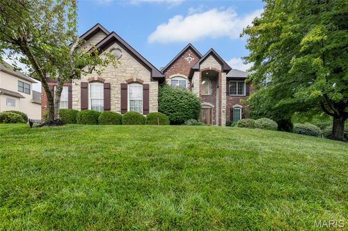 100 Sunnybrooke Estates Ct, Dardenne Prairie, MO, 63368-7351 | Card Image