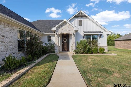 207 S Loveless, Bullard, TX, 75757 | Card Image