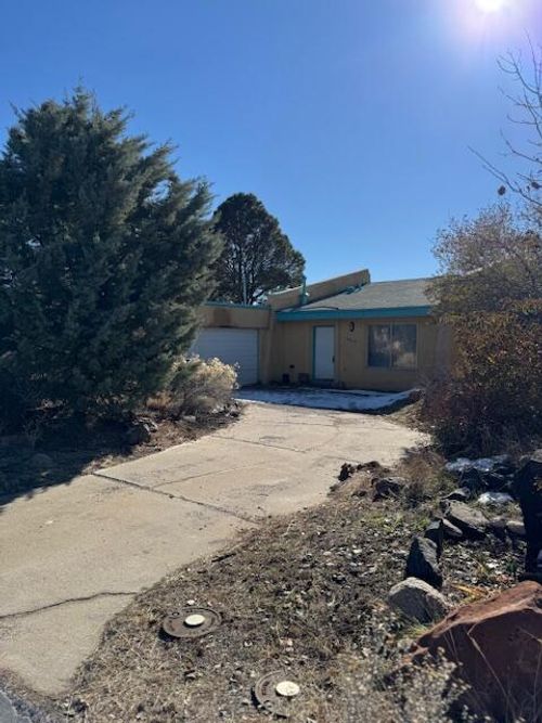 6659 Vooscane Ave, Cochiti Lake, NM, 87083-6003 | Card Image