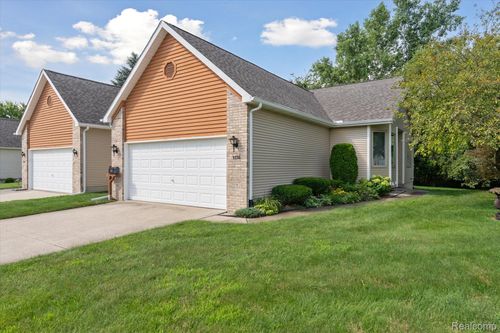 9330 Isabella Ln, Davison, MI, 48423-2849 | Card Image