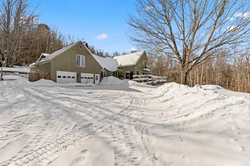 636 Meridan Hill Rd, North Stratford, NH, 03590-6340 | Card Image
