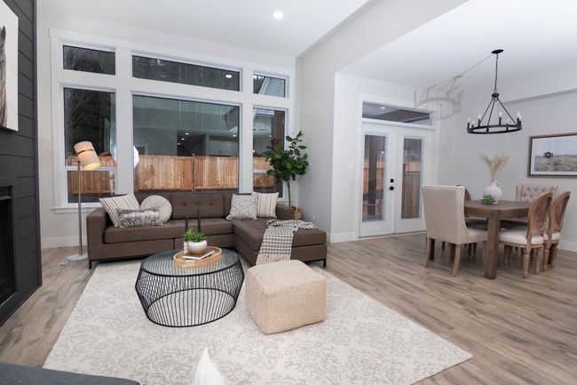 5 - 46450 Bedford Pky, House other with 5 bedrooms, 2 bathrooms and 4 parking in Chilliwack BC | Image 13