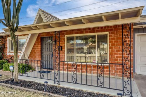 4025 W Claremont St, Phoenix, AZ, 85019-1417 | Card Image