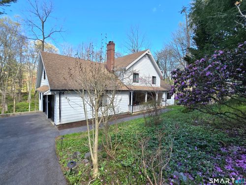 299 Redding Rd, Redding, CT, 06896-2823 | Card Image