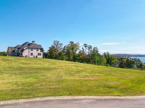 1199 Shadow Hill Dr, Lenoir City, TN, 37772 | Card Image