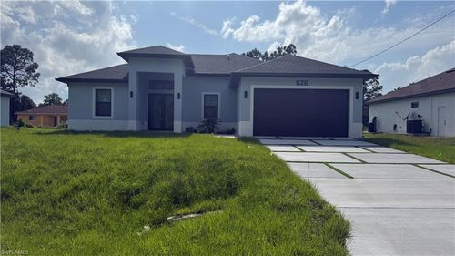 626 Beach Ave S, Lehigh Acres, FL, 33974-3612 | Card Image
