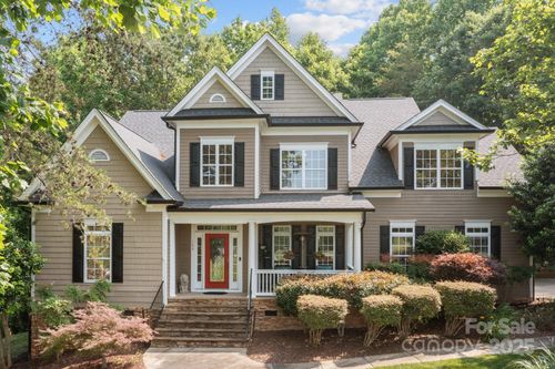 154 Hunters Hill Dr, Statesville, NC, 28677-9773 | Card Image