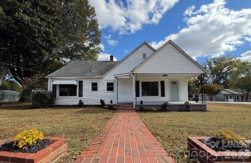 29 Plott Dr Sw, Concord, NC, 28025-5929 | Card Image