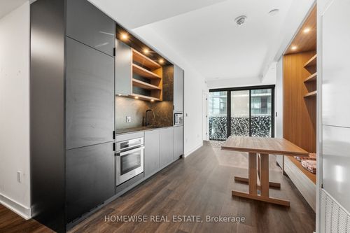 4506-55 Charles St E, Toronto, ON, M4Y0J1 | Card Image