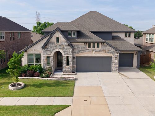 521 Ridgewater Trail, Fort Worth, TX, 76131 | Card Image