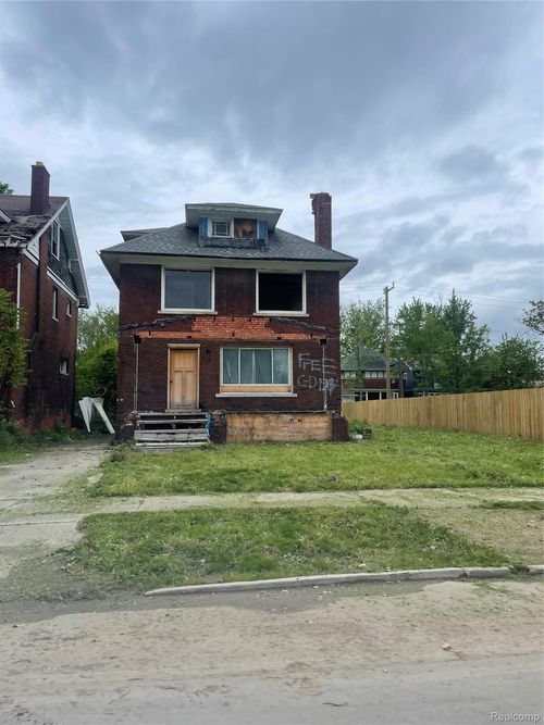 3814 Montgomery St, Detroit, MI, 48206-2316 | Card Image