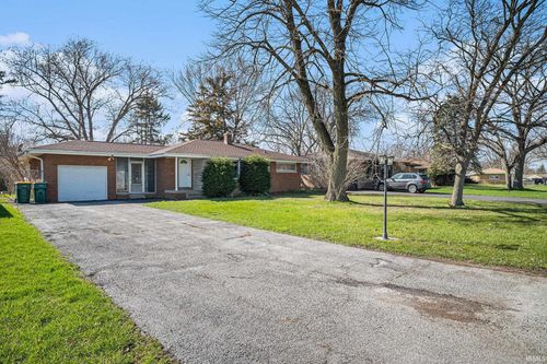5430 Dexter Dr, Merrillville, IN, 46410-1742 | Card Image