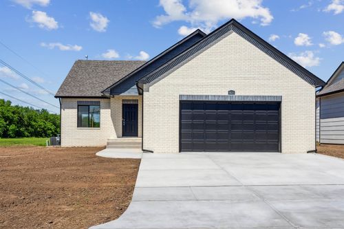 5821 N Newport St, Wichita, KS, 67219 | Card Image