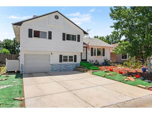 8337 Medicine Bow Cir, Fort Collins, CO, 80528-9209 | Card Image