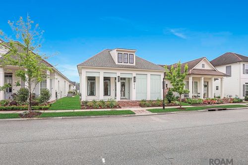 8339 Billiu St, St George, LA, 70817-4018 | Card Image
