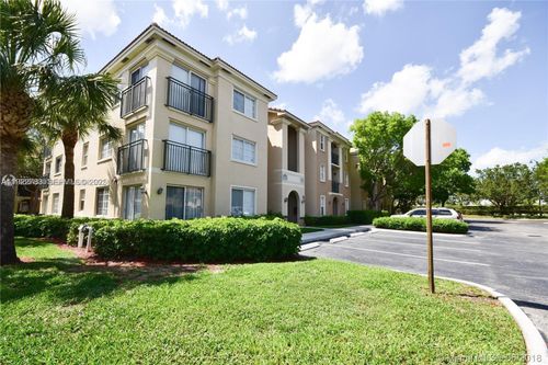 apt-306-2427 Centergate Dr, Miramar, FL, 33025-7287 | Card Image
