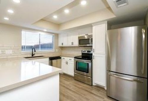 83-10492 Hammerly Blvd, Houston, TX, 77043-2103 | Card Image