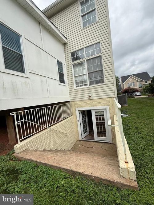 20920 Solomons -Basement Only Court, STERLING, VA, 20165 | Card Image